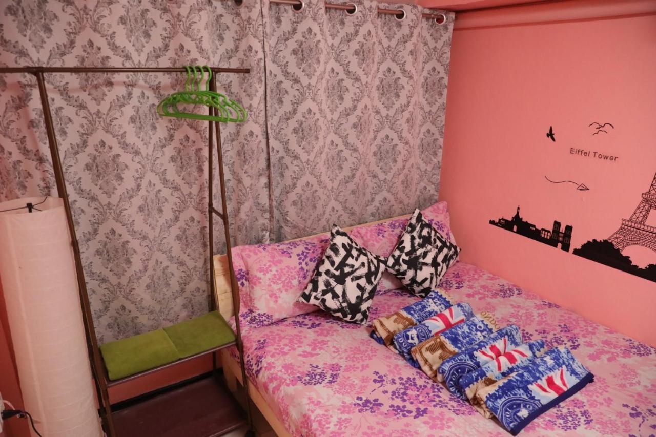 Interpartie Hotel (Adults Only) Bangkok Kültér fotó