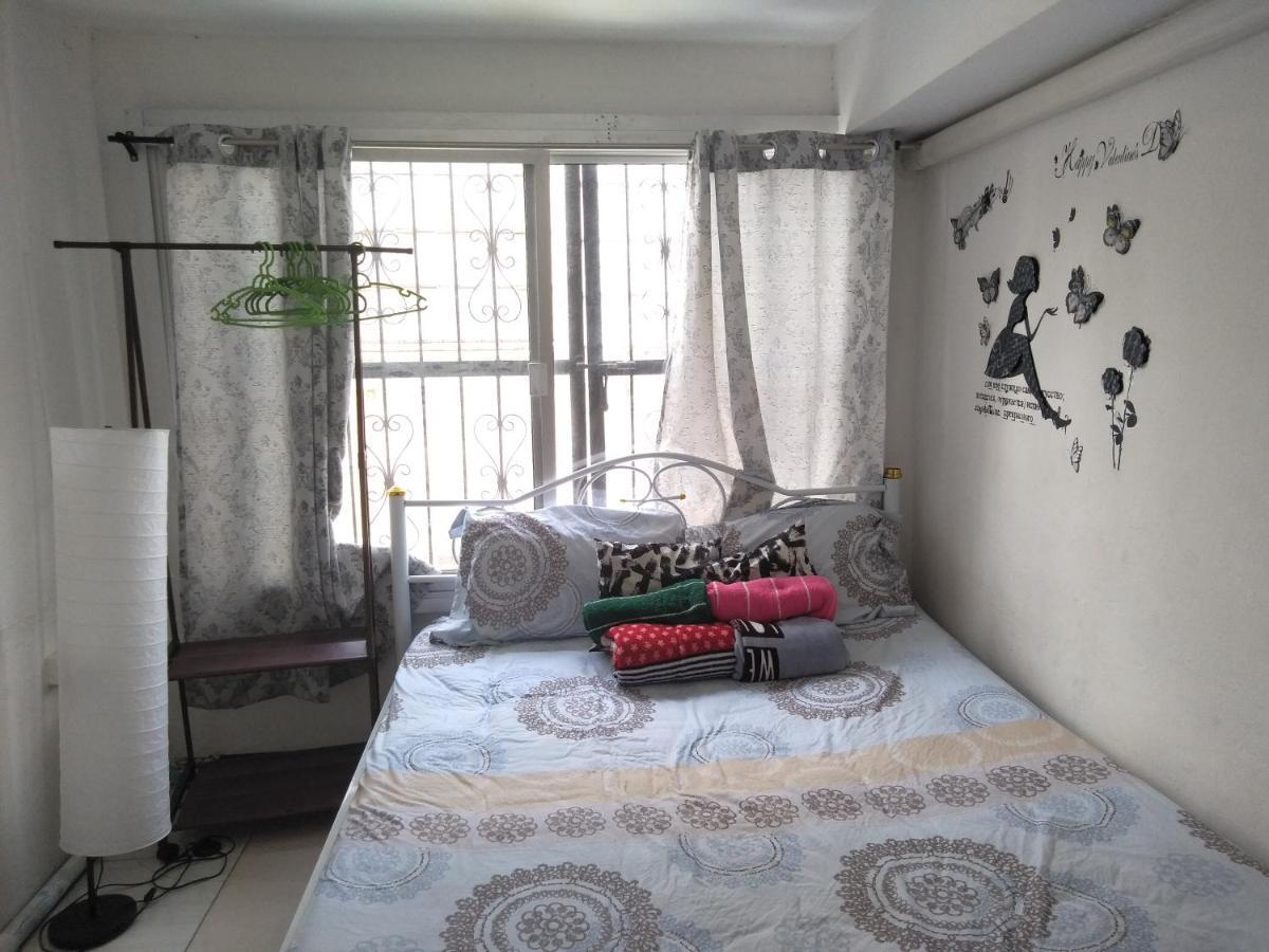 Interpartie Hotel (Adults Only) Bangkok Kültér fotó